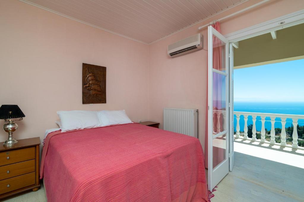 Armyra Villas room 5